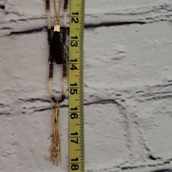 MULTI-MEDIA Tassle Necklace Gold & Brown Bead EUC - Picture 9 of 9